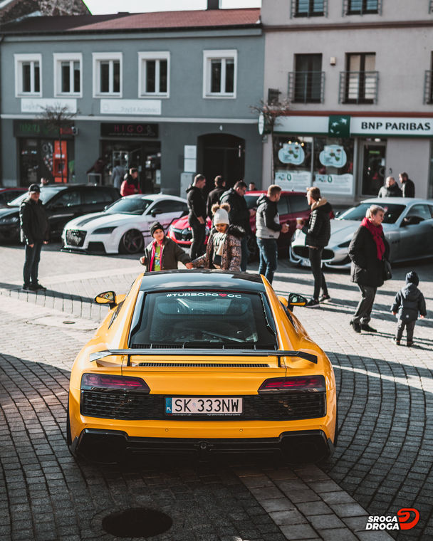 AUDI R8 Plus