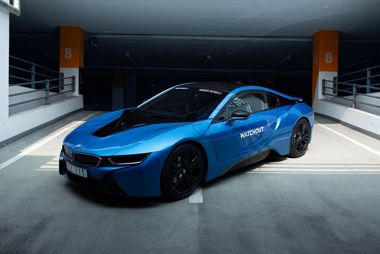 BMW i8