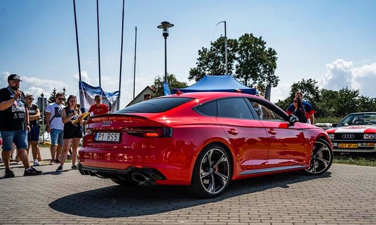 AUDI RS5