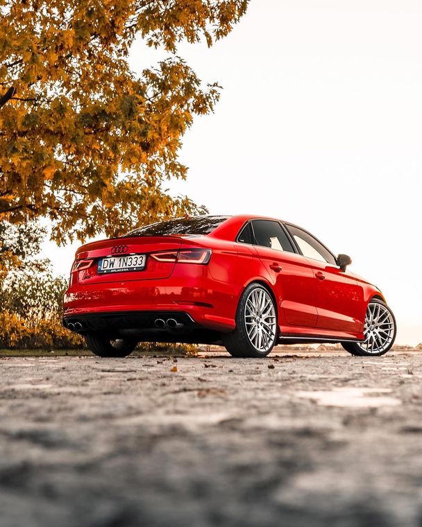 AUDI S3