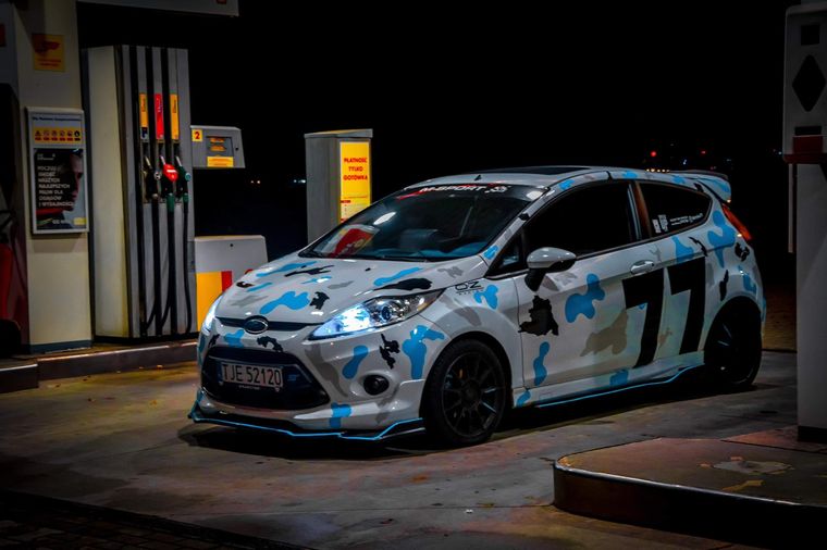 FORD FIESTA ST LINE/ZETEC S