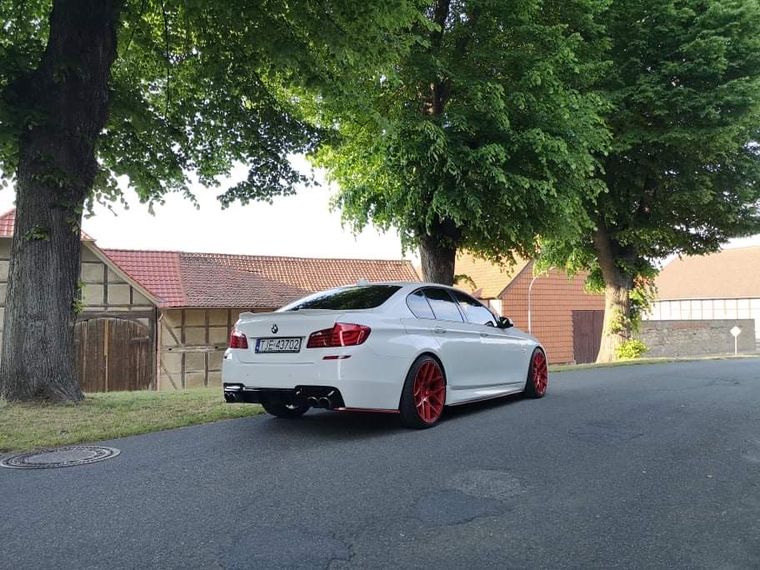 BMW F10