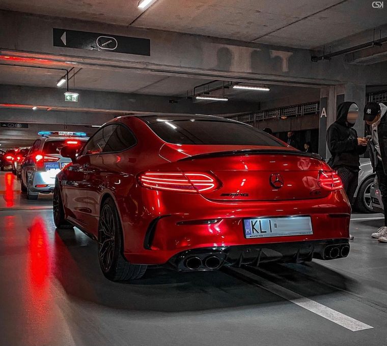 MERCEDES AMG C43 coupe
