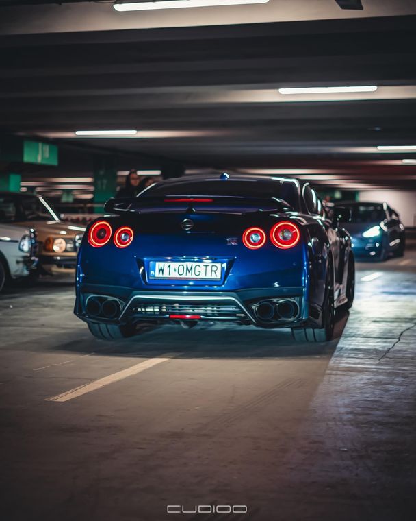 NISSAN GTR 2017