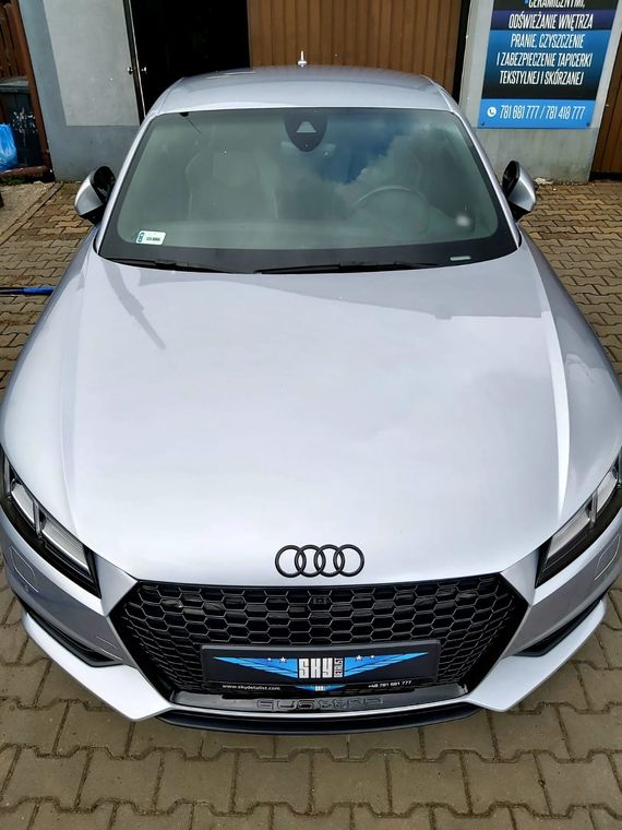 AUDI TT 8S