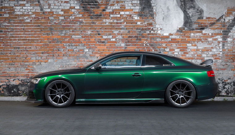 AUDI RS5 8T (V8)