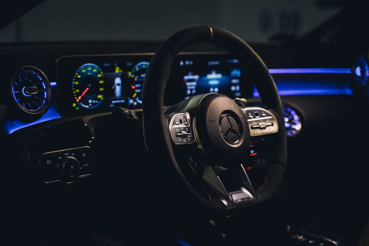 MERCEDES-AMG A45 S